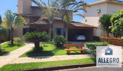 Aluga-se Casa Assobradada no Condomínio Damha II, com 3 suítes e 2 vagas de garagem / Próximo a Represa Municipal!!