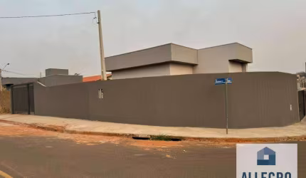 Casa à venda no Res Menezes III, com 3 dormitórios e 2 vagas de garagem !!