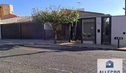Casa à venda no Jardim Fernandes com 4 dormitórios e 2 vagas de garagem / Próximo ao Rio Preto Shopping