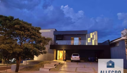 Casa à venda no Gaivota II com 3 suítes e 2 vagas de garagem / Próximo a represa municipal