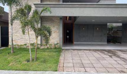 Casa à venda no Damha VI com 4 suítes e 2 vagas de garagem / Próximo a Represa Municipal