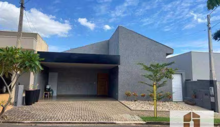 Aluga-se ou Venda-se no Residencial Maza com 3 dormitórios e 2 vagas de garagem / Localizado em Engenheiro Shimidt