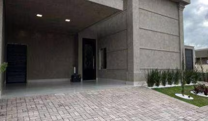Casa à venda no SetLife I com 3 suítes e 2 vagas de garagem / Mirassol-SP