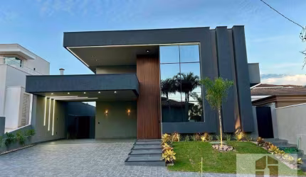 Casa à venda no Damha IV com 4 suítes e 2 vagas de garagem / Próximo a Represa Municipal
