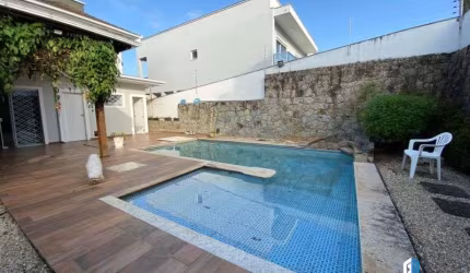 Casa à venda 3 dormitórios  320 m² Pedra Branca palhoça SC