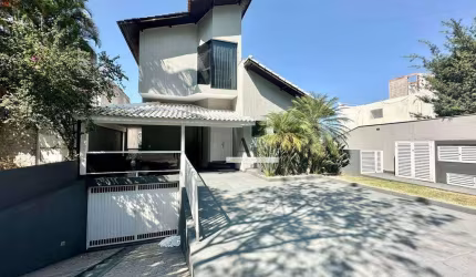 Casa com 4 dormitórios à venda, 460 m² por R$ 3.590.000,00 - Arujá 5 - Arujá/SP