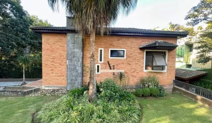 Casa com 5 dormitórios à venda, 500 m² por R$ 3.699.000,00 - Novo Horizonte Hills I E II - Arujá/SP