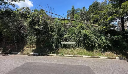 Terreno à venda, 1120 m² por R$ 995.000 - Arujazinho I. II E III - Arujá/SP