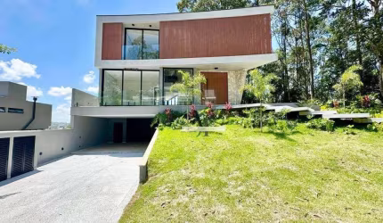 Casa com 4 dormitórios à venda, 358 m² por R$ 4.585.000,00 - Residencial Real Park - Arujá/SP