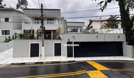 Casa com 4 dormitórios à venda, 750 m² por R$ 5.495.000,00 - Arujázinho IV - Arujá/SP