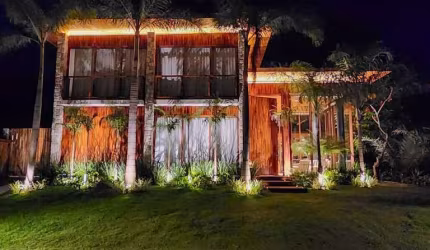 CASA - 5 SUÍTES