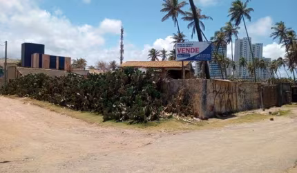 Terreno à venda no bairro Pituaçu em Salvador/BA
