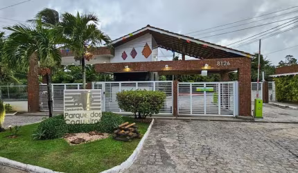 Condomínio Parque dos Coqueiros - Casa Duplex - 6 Suítes