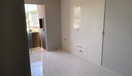 Apartamento 2 dormitórios, 1 suíte no Ribeirão da Ilha