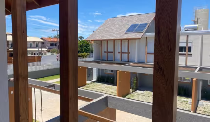 CASA 2 DE DORMITÓRIOS EM CONDOMÍNIO FECHADO NO BAIRRO MORRO DAS PEDRAS- FLORIANÓPOLIS/SC