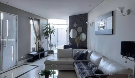 Casa para Venda em São Paulo, VILA NOVA PARADA, 4 dormitórios, 4 suítes, 6 banheiros, 3 vagas