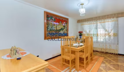 Casa com 3 quartos à venda na Rua Paraíso do Norte, 67, Centro, Pinhais por R$ 650.000