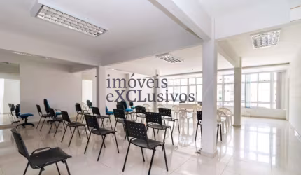 Sala comercial com 6 salas à venda na Rua Monsenhor Celso, 256, Centro, Curitiba por R$ 890.000