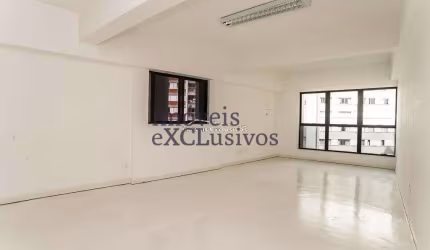 Sala comercial com 1 sala à venda na Rua Capitão Souza Franco, 848, Batel, Curitiba por R$ 240.000