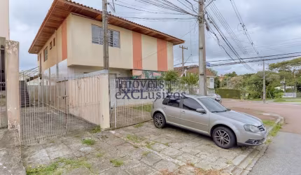 Apartamento com 3 quartos para alugar na Rua João Reffo, 721, Santa Felicidade, Curitiba por R$ 2.300