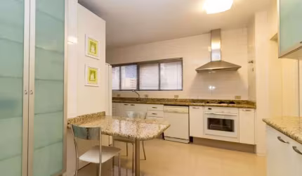 Apartamento com 3 quartos para alugar na Rua Buenos Aires, 258, Batel, Curitiba por R$ 10.000