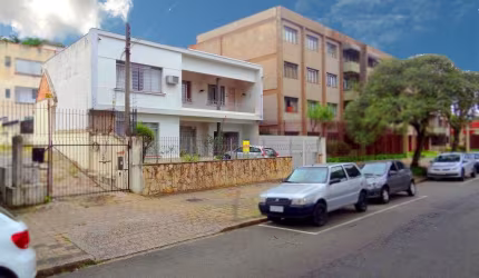 Casa Comercial para alugar, 275.00 m2 por R$4500.00  - Alto Da Rua Xv - Curitiba/PR