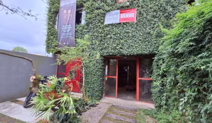 Casa Residencial com 2 quartos  à venda, 456.00 m2 por R$1450000.00  - Reboucas - Curitiba/PR