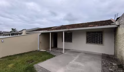 Casa Residencial com 2 quartos  para alugar, 53.00 m2 por R$1500.00  - Boqueirao - Curitiba/PR