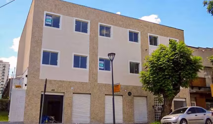 Quitinete para alugar, 18.00 m2 por R$890.00  - Reboucas - Curitiba/PR