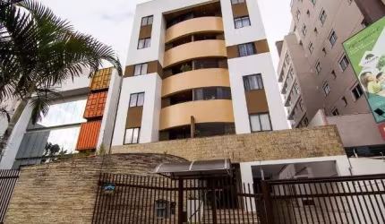 Apartamento com 1 quarto  para alugar, 40.00 m2 por R$1690.00  - Centro - Curitiba/PR