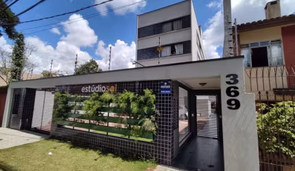 Estúdio com 1 quarto  para alugar, 29.09 m2 por R$1390.00  - Portao - Curitiba/PR