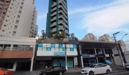 Apartamento com 1 quarto  para alugar, 35.00 m2 por R$1490.00  - Portao - Curitiba/PR