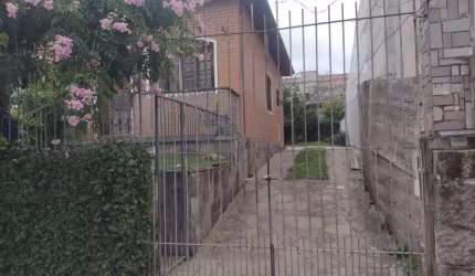 Casa Residencial com 3 quartos  à venda, 175.00 m2 por R$1250000.00  - Reboucas - Curitiba/PR