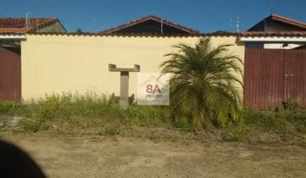 ÓTIMA CASA LOCALIZADA EM ITANHAÉM!!!