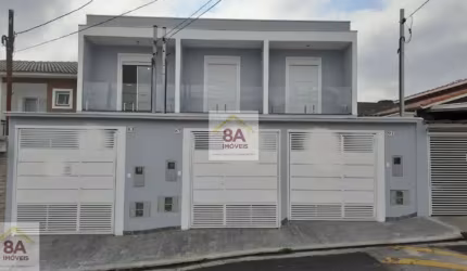 Sobrado Novo !!! 3 dorm sendo uma suíte!  2 vagas! Persianas com blackout,  piso em porcelanato!