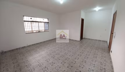 Ótima sala comercial para locação na Vila Santa Catarina!!!