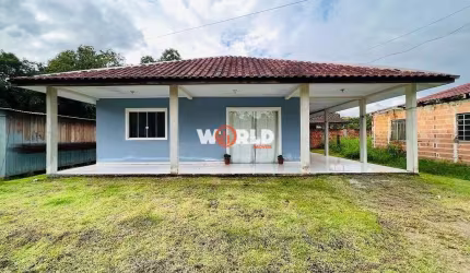 Casa com 2 quartos amplos em Alexandra