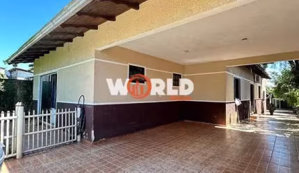 Casa ampla Embogaçu 5 quartos frente para br