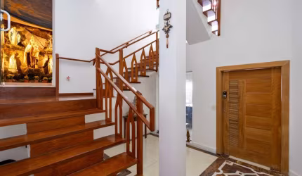 Casa tipo para venda com 7 quartos, sendo 5 suítes, 800m²