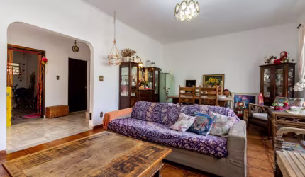 Casa tipo para venda com 4 quartos, 175m²