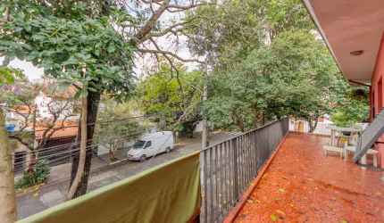 Sobrado para venda com 3 quartos, sendo 1 suíte, 288m²