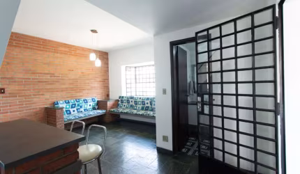 Casa comercial para venda, 191m²