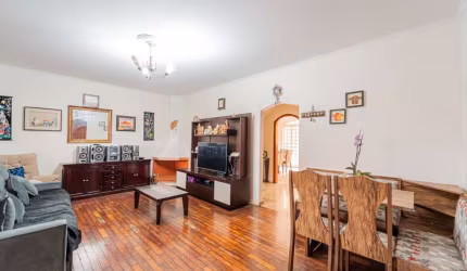 Casa tipo para venda com 3 quartos, sendo 1 suíte, 175m²