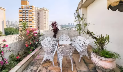 Cobertura para venda com 3 quartos, sendo 3 suítes, 620m²