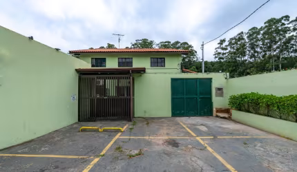 Loja de rua para venda, 408m²