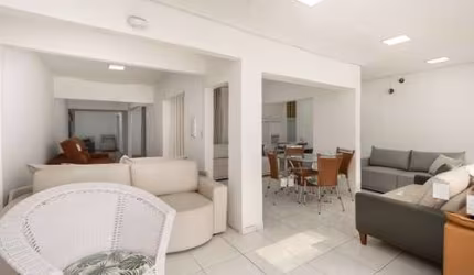 Loja de rua para venda, 117m²