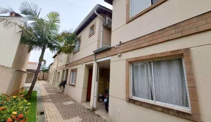Casa no condomínio Villa Real para venda com 2 quartos, sendo 1 suíte, 84m²