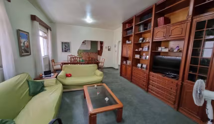 Apartamento tipo para venda com 3 quartos, 143m²