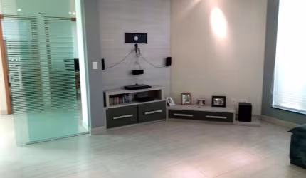 Casa tipo para venda com 4 quartos, sendo 3 suítes, 302m²