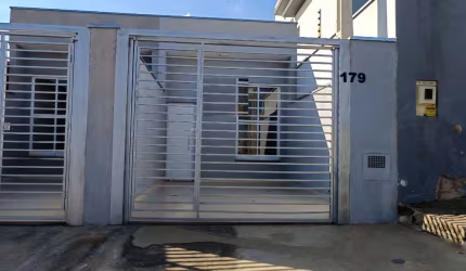 Casa de vila para venda com 2 quartos, sendo 1 suíte, 53m²
